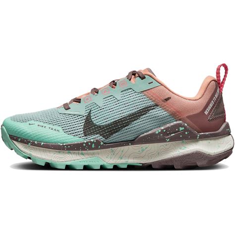 react wildhorse 8 women's